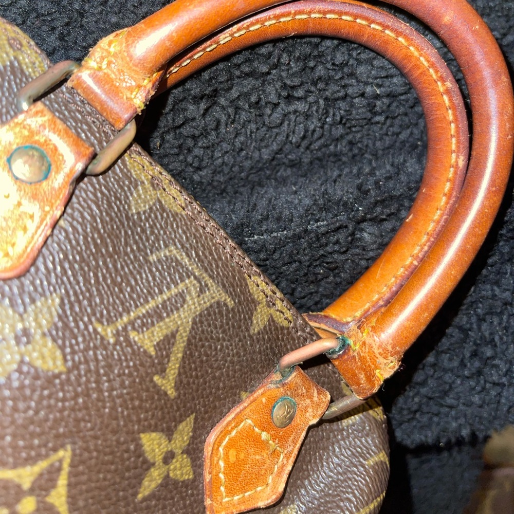 Authentic Louis Vuitton mini speedy bag - Picture 2 of 11